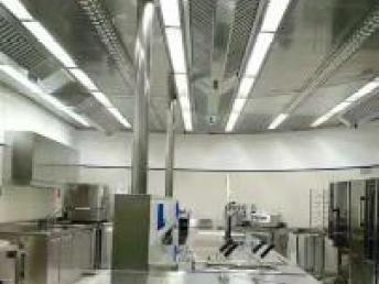 深圳廚具廠 廚房設(shè)備供應(yīng)商的靠譜之選與家電廣播電視節(jié)目制作經(jīng)營的融合探索
